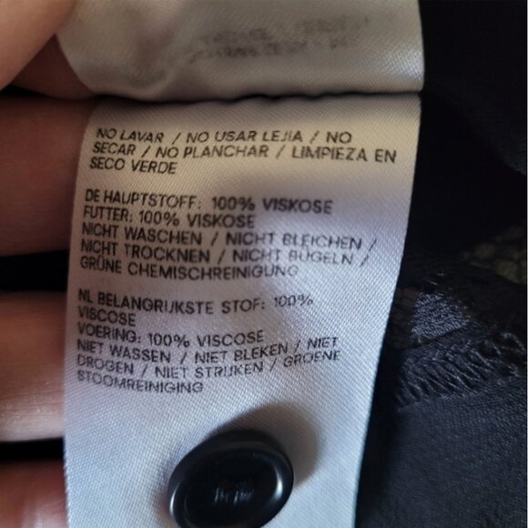 Reformation Wynton Black Midi Dress size 8 - Picture 7 of 8